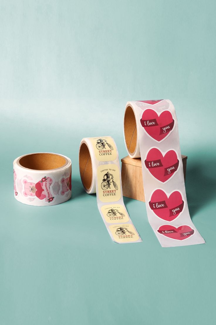 Custom branded labels and roll stickers by MX Packaging